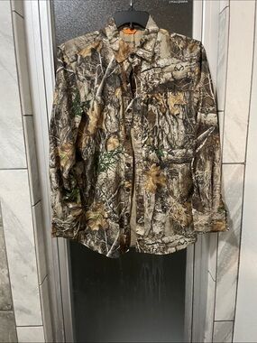 Magellan outdoors men’s shirt